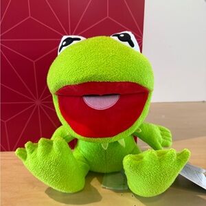 Exclusive 2026 Disney Parks Muppets Kermit the Frog Medium 12" Big Feet Plush